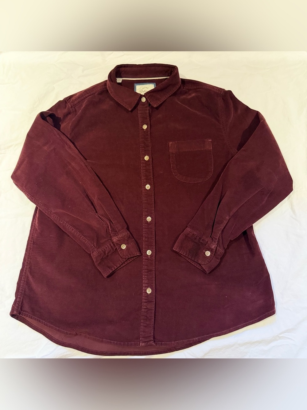 Jachs Girlfriend Classic corduroy Button-Down Shirt Jacket in Deep Burgundy - Picture 3 of 6